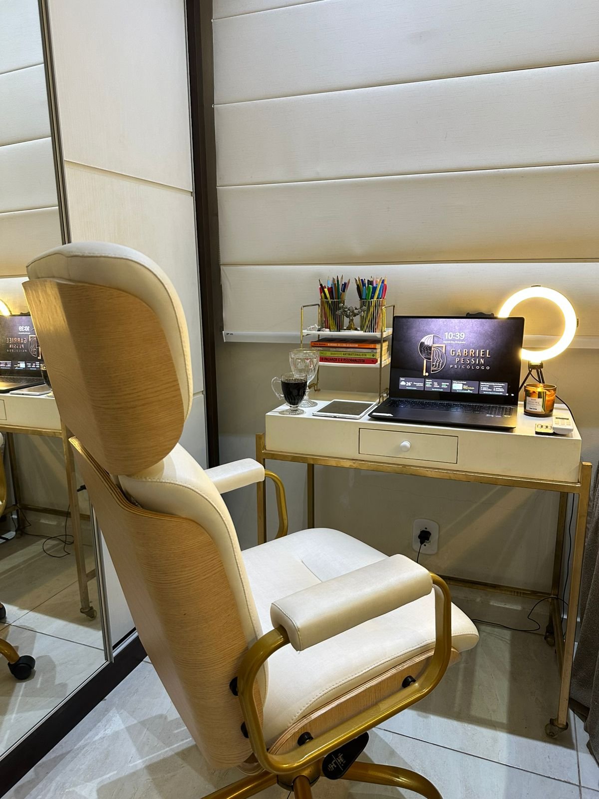 Consultório - Vista Geral do Espaço